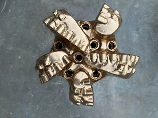 Высококачественный 8 1/2 дюймовый бурильщик PDC с 5 лезвиями
